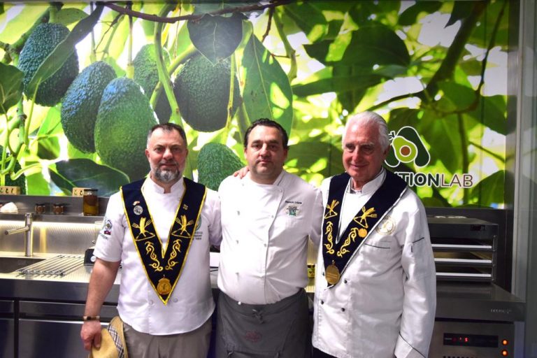 Members of AREGALA visit Avolution Lab
